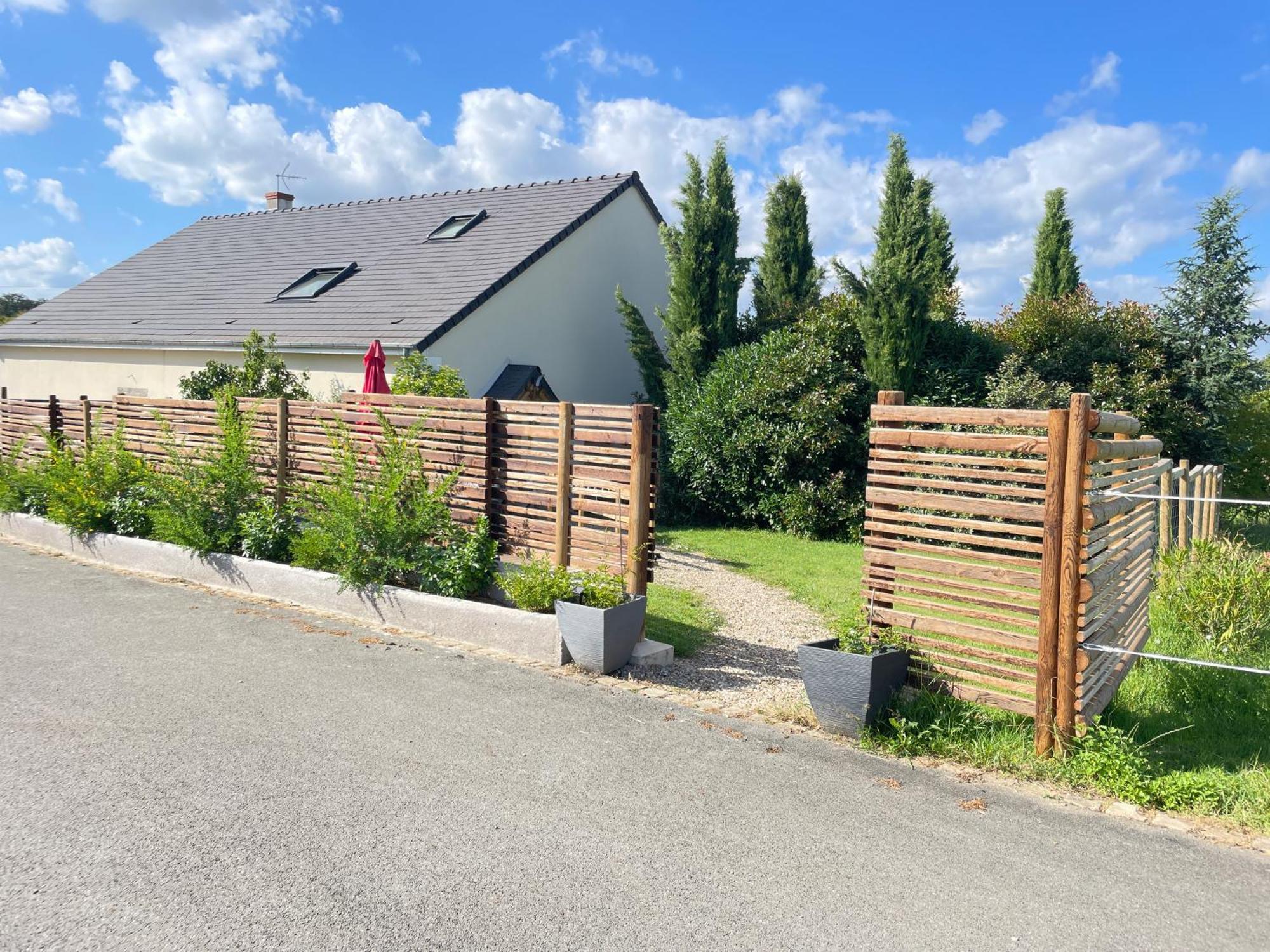 Gite Neuf Avec Jardin, Foret Et Etang Argenton Sur Creuse Esterno foto